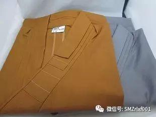 最上乘学佛一百问 88、[ 衣帽、鞋袜也可以拿来供佛吗？]插图1