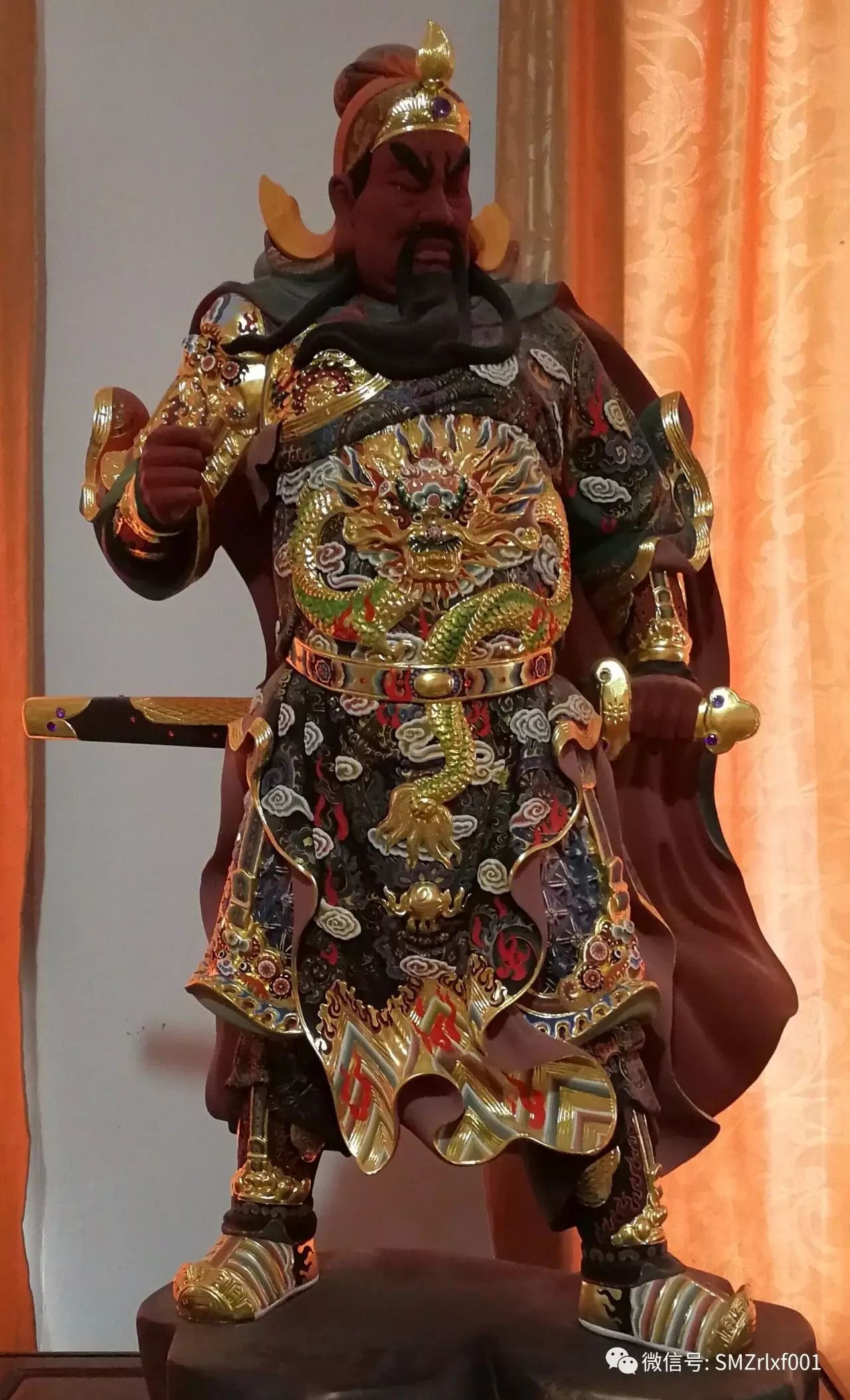 最上乘学佛一百问 44、[ 有佛像、菩萨像，还有财神像应如何摆设？]插图6