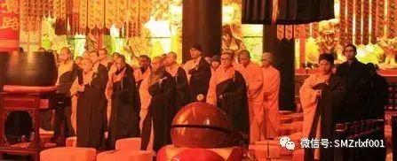 最上乘学佛一百问 92、[ 佛前唱歌、吟诗、诵词、诵经是否也算供佛？]插图5