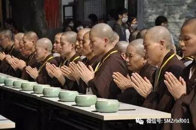 最上乘学佛一百问 100、[ 居士到寺庙都有哪些规矩？]插图3