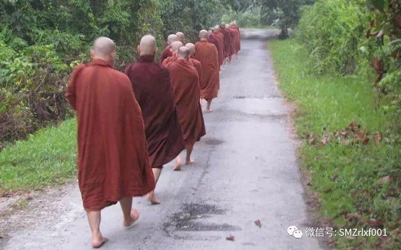 最上乘学佛一百问 95、[ 见到出家人应该如何称呼？]插图5